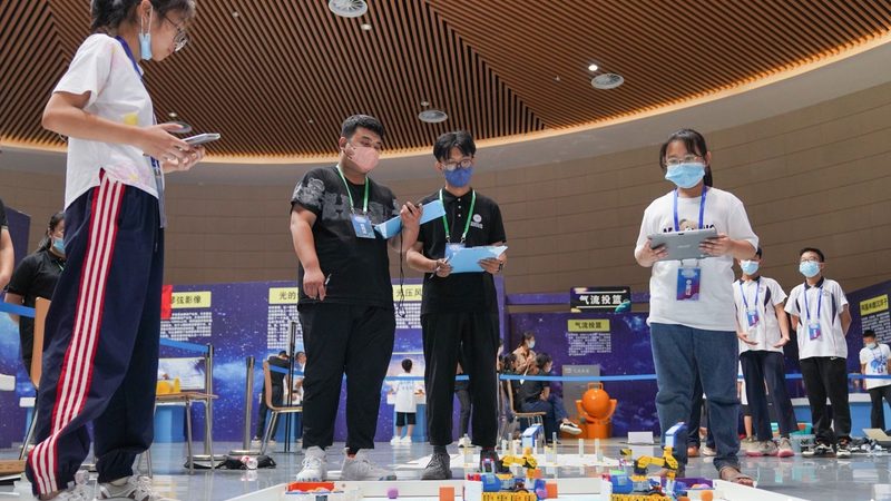 高新技术企业大专学历人员比例规定：不是卡人，是卡方向